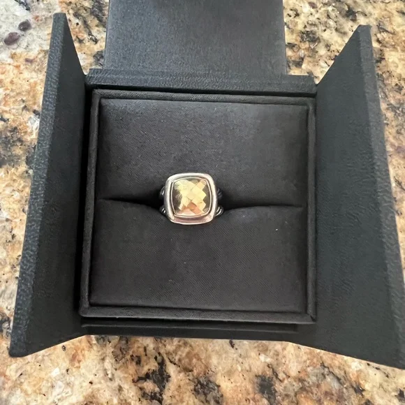 David Yurman Albion Ring in Gold and Silver - Picture 8 of 8
